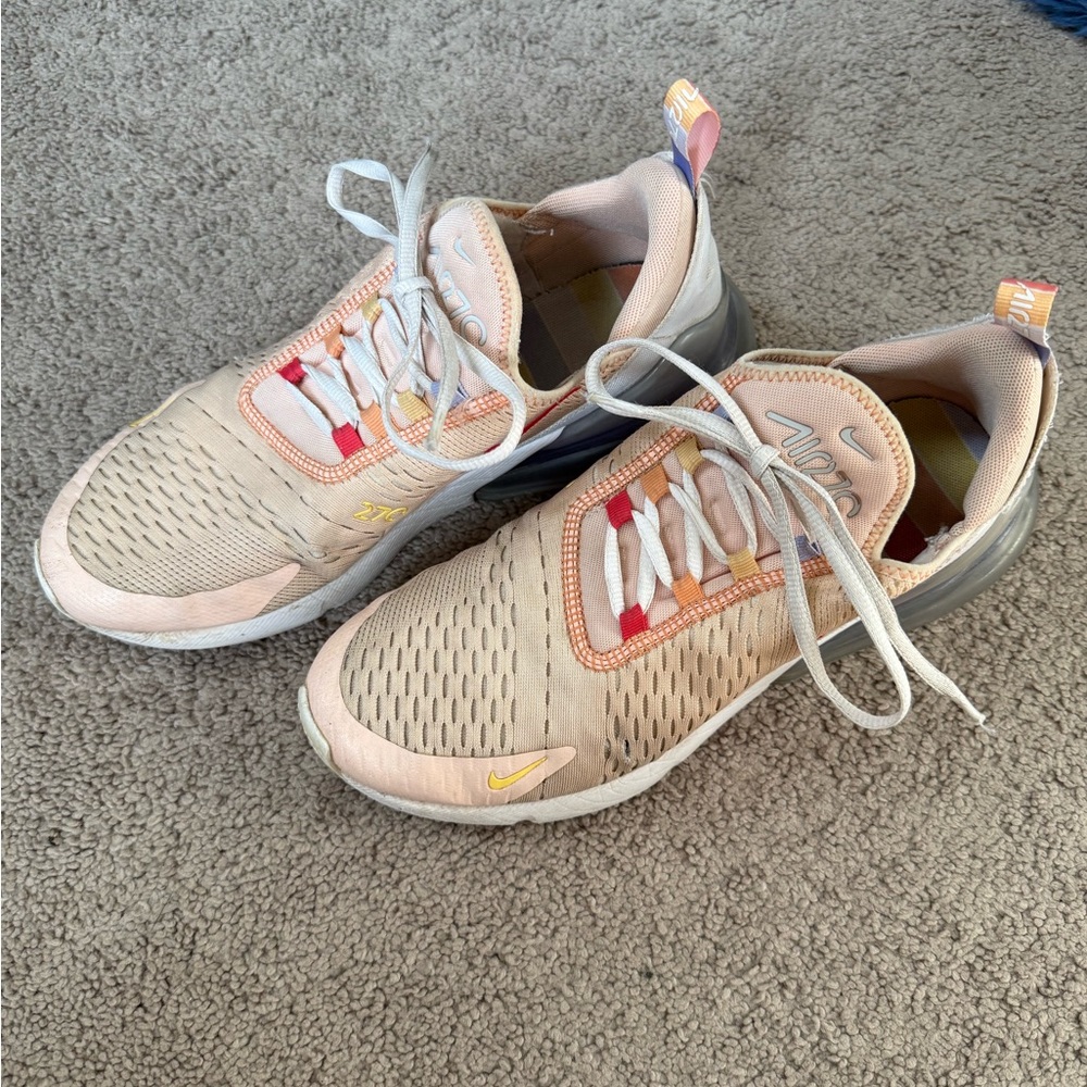Nike AIR70 Women’s Sneakers